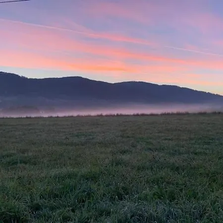 Casa vacanze In Near Lifts & Pool Brenna